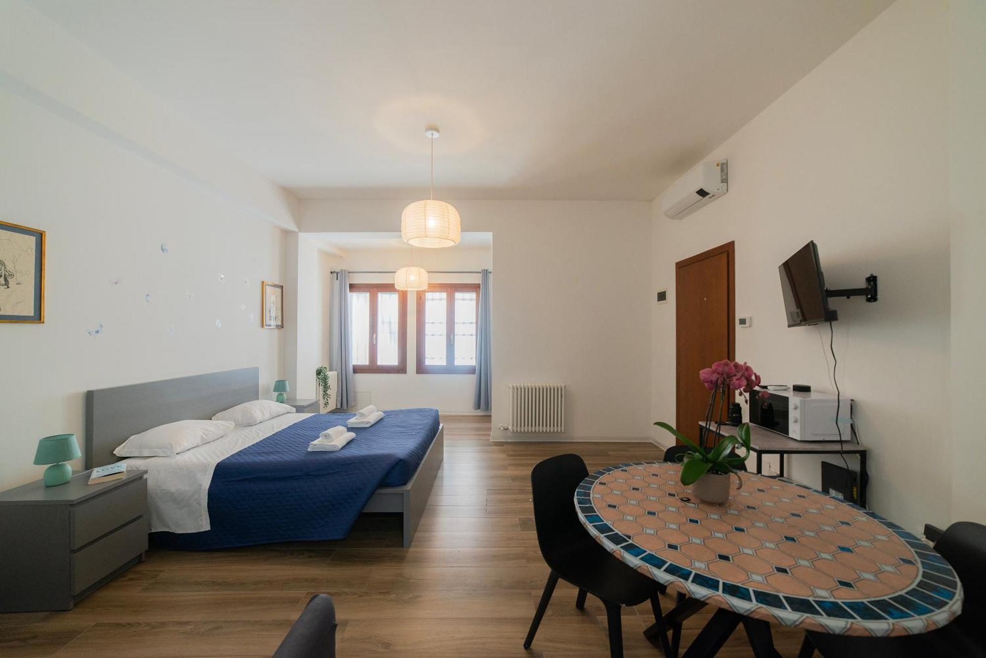 Twin Grande, Grazioso Pied-A-Terre A Venezia Apartment Exterior photo